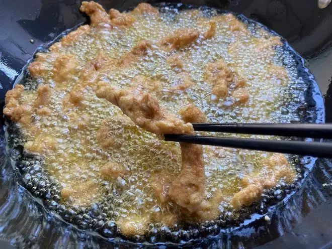 油炸食品怎么吃既美味又健康？这些小技巧用起来（转载自食安中国）